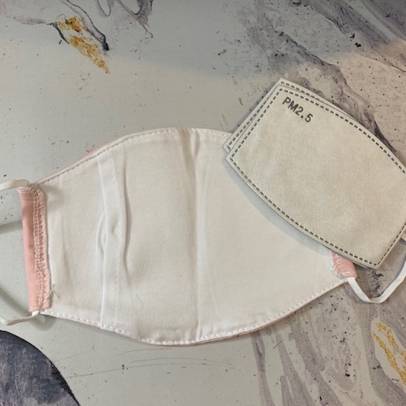 Light pink face masks - New - Picture 4 of 4